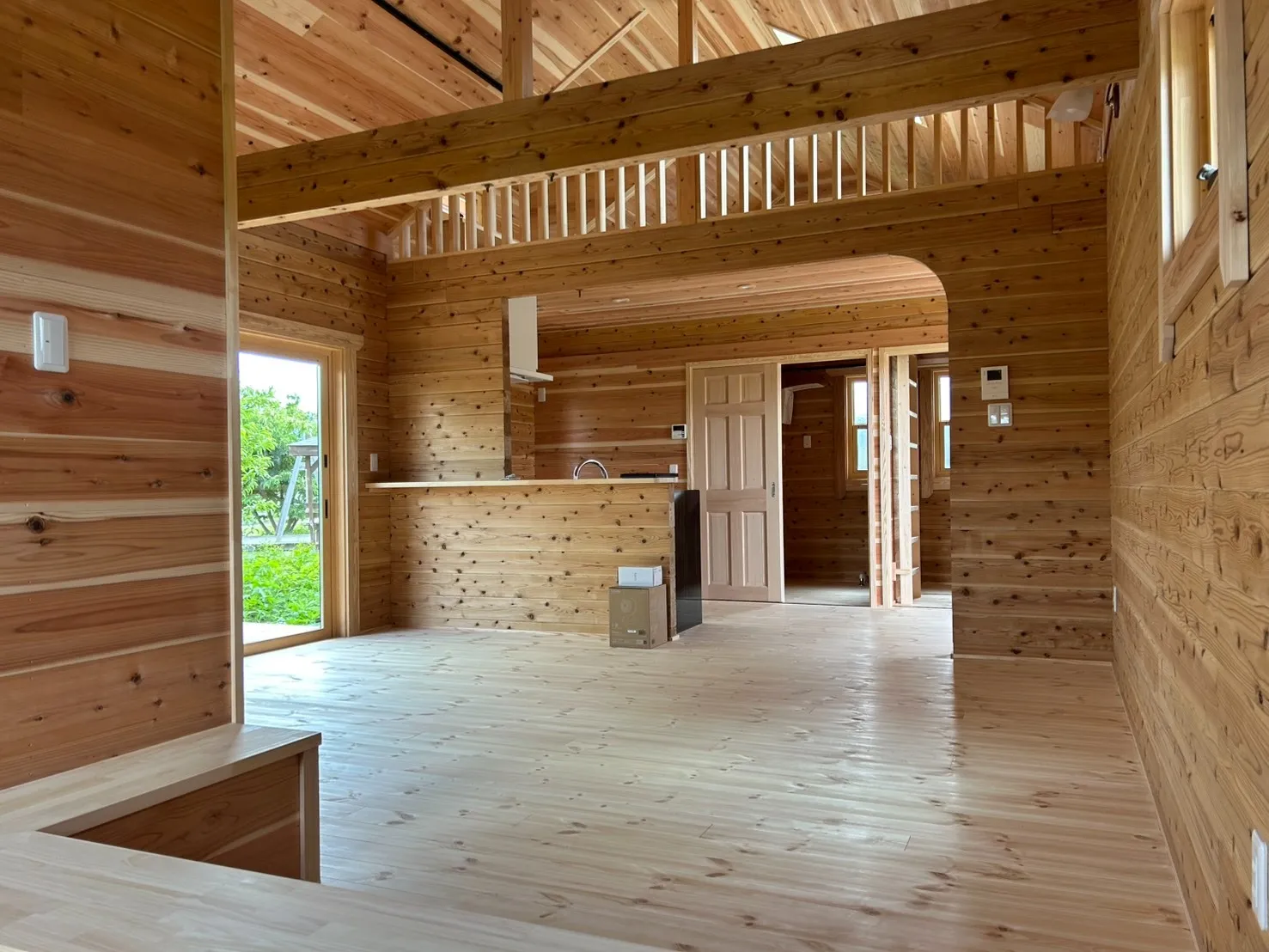 北杜市で平屋のログハウスを建てました!